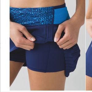 EUC lululemon tennis skirt